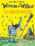 Winnie and Wilbur: The Monster Mystery - Valerie Thomas
