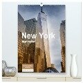 New York - Manhattan (hochwertiger Premium Wandkalender 2024 DIN A2 hoch), Kunstdruck in Hochglanz - Christiane Calmbacher