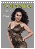 Yolanda, eine junge Frau in zwölf Rollen (Tischkalender 2025 DIN A5 hoch), CALVENDO Monatskalender - Werner Braun