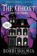 The Ghost and the Twins - Bobbi Holmes, Anna J. McIntyre