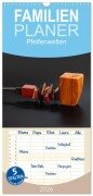 Cover-Bild zum Titel 'Familienplaner 2026 - Pfeifenwelten mit 5 Spalten (Wandkalender, 21 x 45 cm) CALVENDO' von 'Heiko Eschrich'